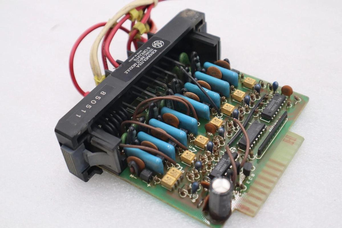 Used GE Fanuc IC610MDL125A Input 115 VAC 8 Point Module STOCK L-575C