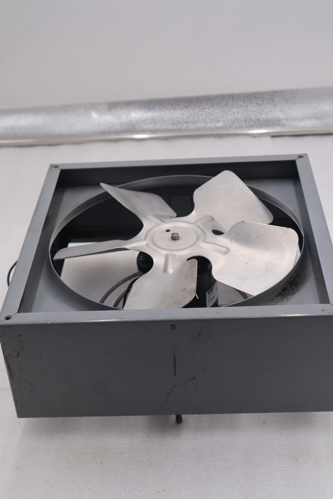 Used NEW Mclean 1RB100 Filter Box Fan 115V STOCK 2457