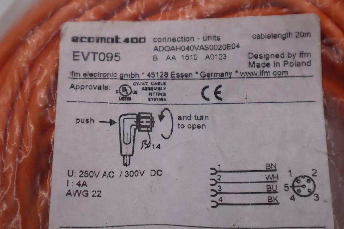 IFM EVT095 4-Pin Connecting Cable With Socket NEW STOCK 4894