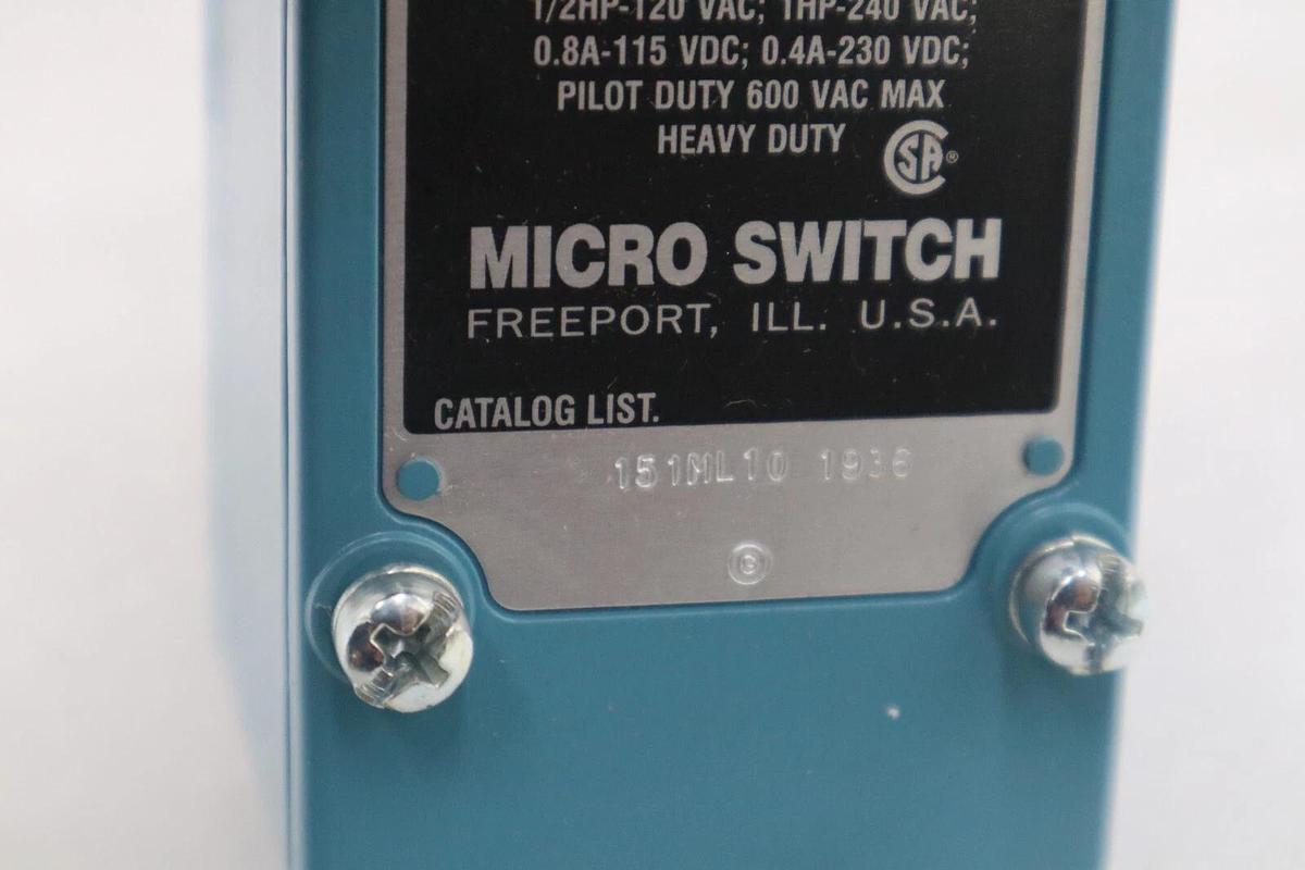 Honeywell Limit Switch 151ML10 Side Rotary w/Rod NEW UNIT STOCK G16A