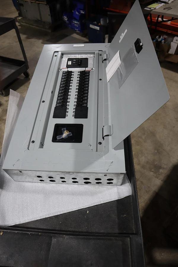 Used SIEMENS P1 250A 208Y/120V P1C30BL100ATST MAIN BEAKER STOCK HS47