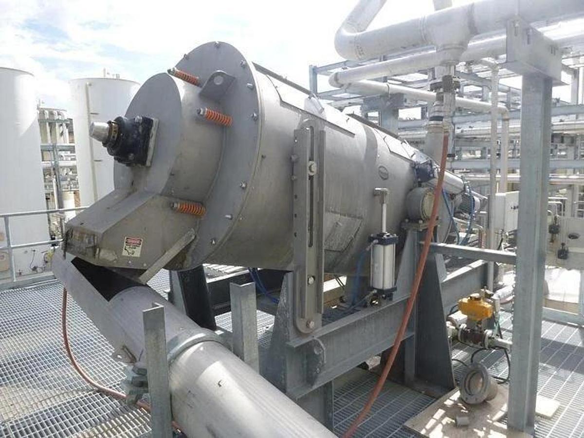 Used VINCENT MODEL EF-30 INCLINE SLUDGE SCREW PRESS S/S SN 17590-8 MANUFACTURED 2019