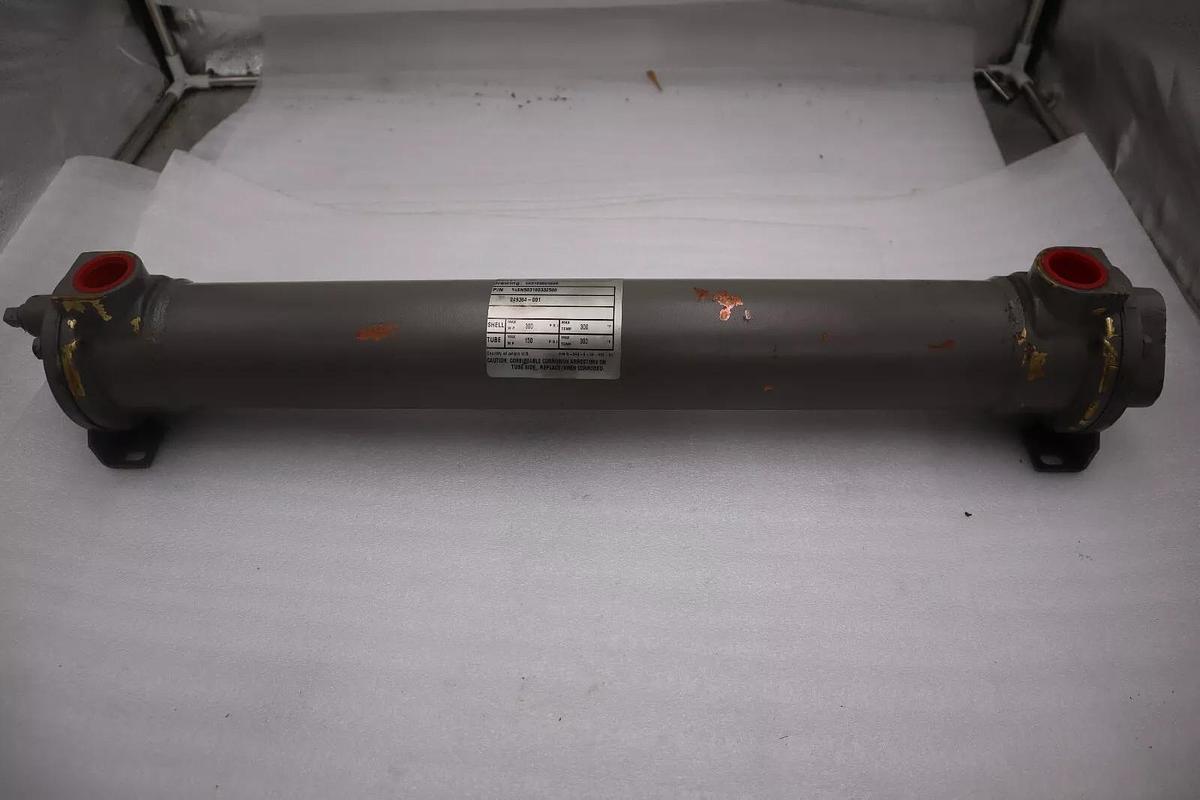 Used NEW Standard Xchange HCF SN503100332500 Tube Heat Exchanger STOCK 4817-A