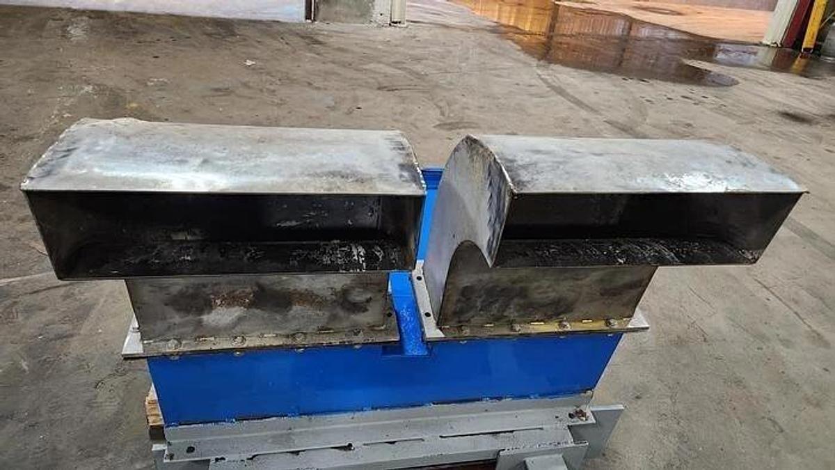 Used Johnson 24 Vibrating Screen Stainless Steel