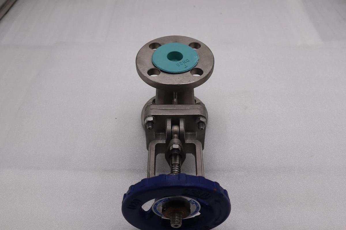 SHARPE 35116 1” 150 CF8M GATE VALVE STOCK 1998