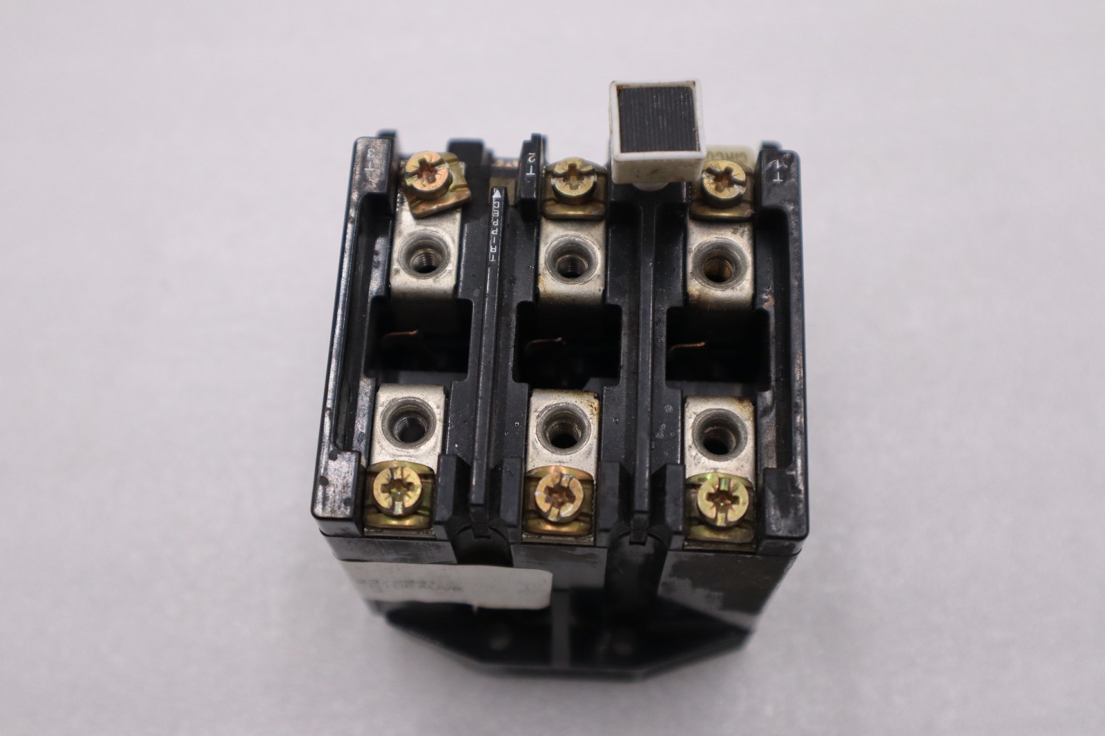 Used AB Allen Bradley 592-J0V16  Series B NEMA A600 Circuit Control STK H870A