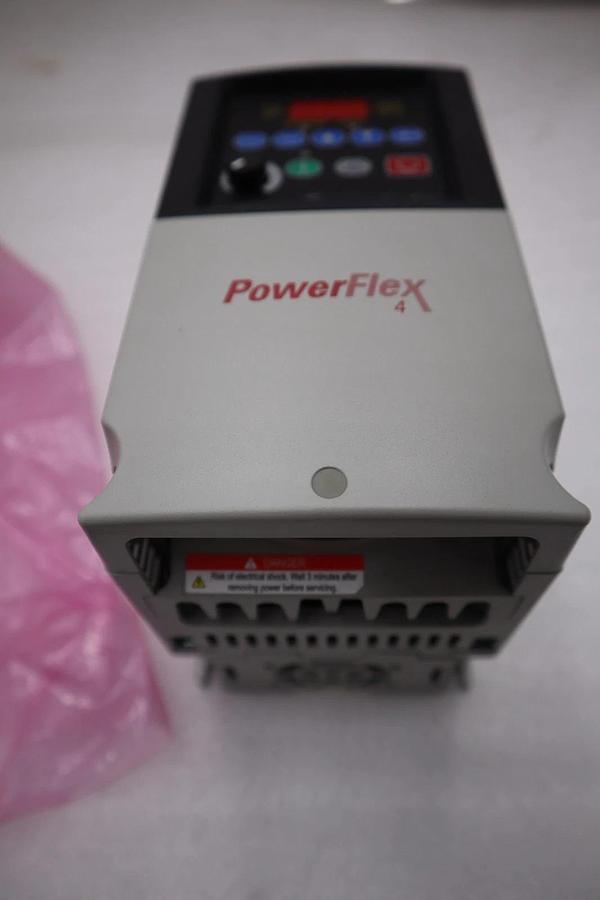 NEW OPEN BOX Allen-Bradley 22A-D6P0N104/ 22AD6P0N104 3 HP PowerFlex 4 STK GF74