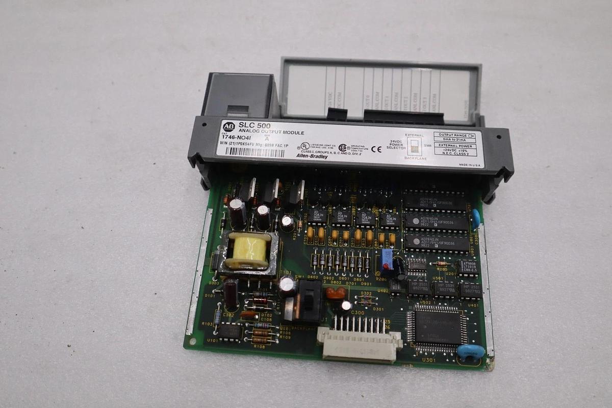 Used AB Allen Bradley 1746-N04I  SLC-500 Analog Input Module Series A STK 5349A