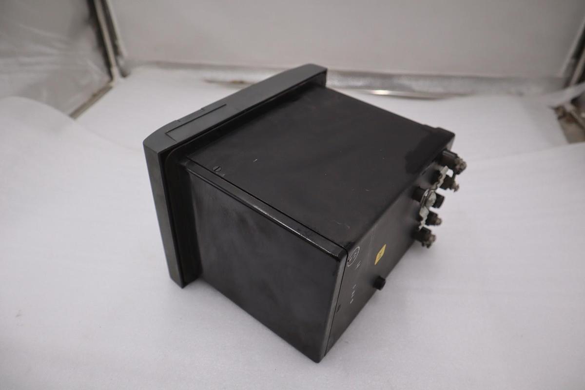 Used General Electric PLE3ESBG01 Electronic Power Meter Power Leader - STOCK GF737