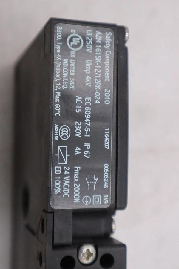 Used AZM 161SK-12/12RK-024 Schmersal Interlock Switch 24V - STOCK GF175A