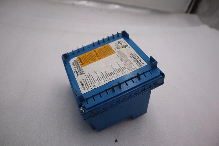 Used HONEYWELL RM7890 A 1056 FLAME SAFEGUARD AIRFLOW SWITCH #K-3027
