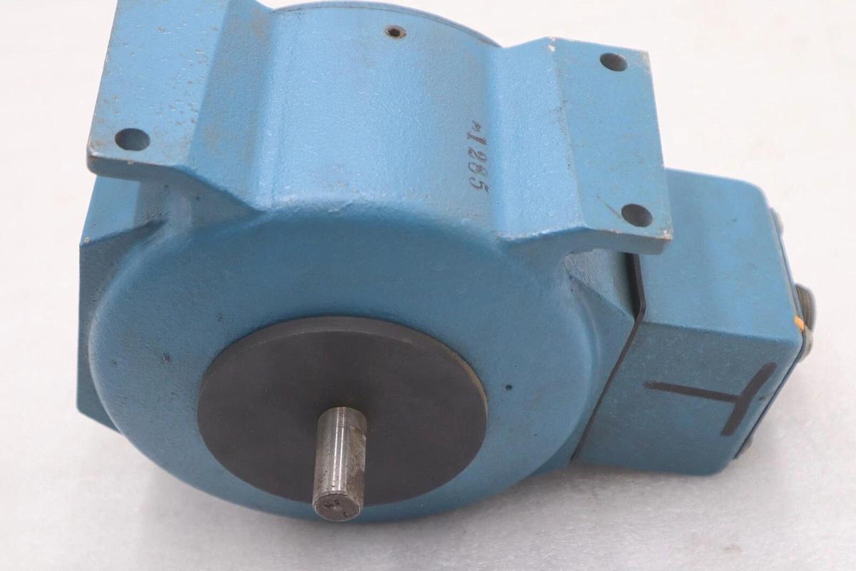 AVTRON T770A 1R 12VDC 30mA Pulse Tachometer STOCK 4585