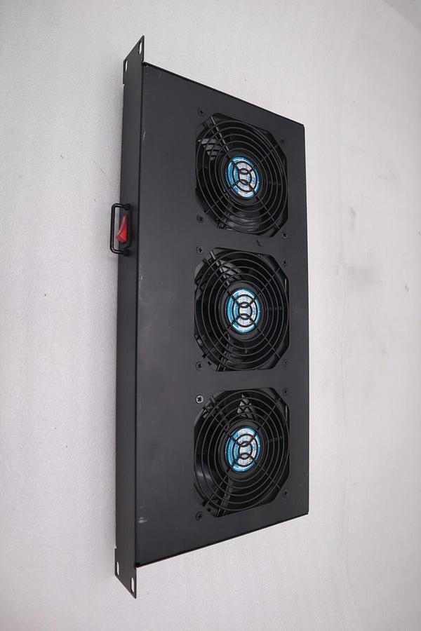 Used Orion Fans OA109AP-11-1TB Cooling Fan 104 CFM 3000 RPM STOCK 2466C