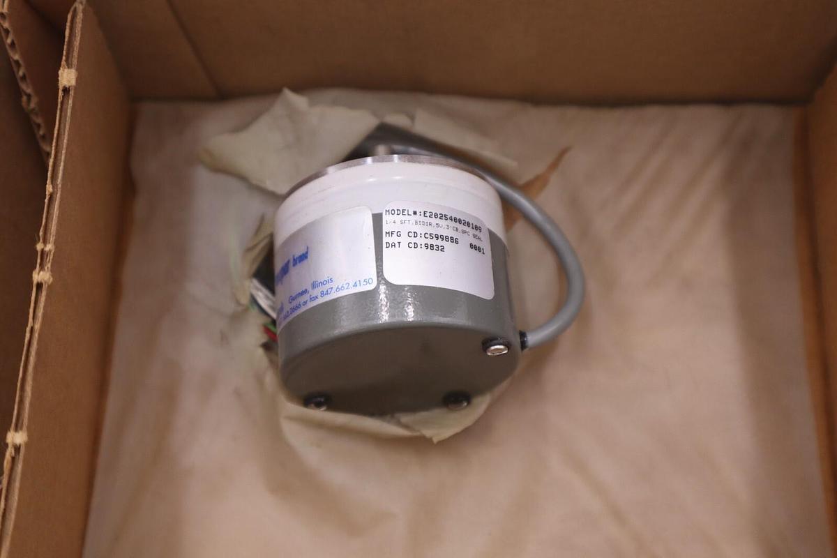 Used Dynapar Control Encoder E202540020109 1/4 sft Bidir 5V 3'CB SPC STOCK K-3576