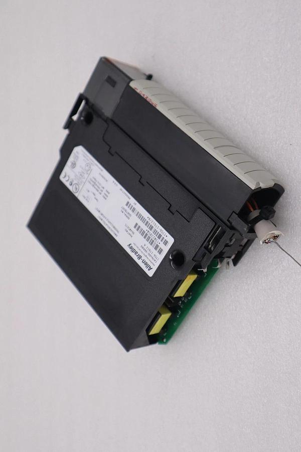 Used Allen Bradley 1756-IT6I2 Ser A ControlLogix 6-Channel Analog Input Module #H112A