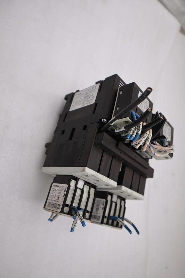 Used LOT OF 2 Siemens 3RH1921-1HA22-3AA1 Auxillary Contact Block STOCK H1850