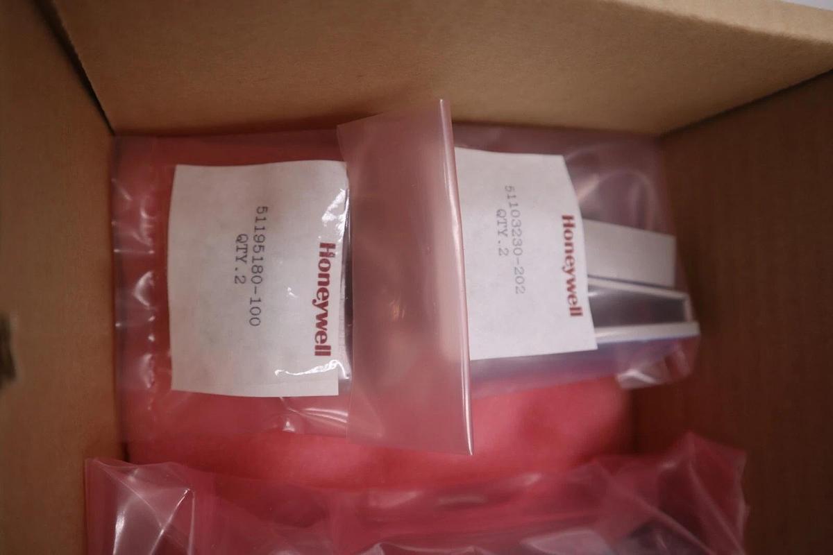 Used NEW HONEYWELL UPGRADE KIT MODULAR MP-ZHMU15-100 STOCK G150