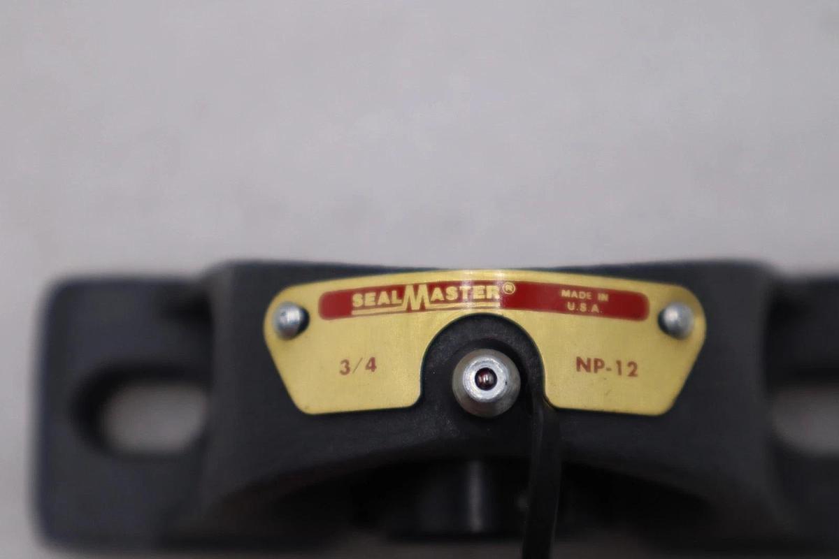 Seal Master NP12 PILLOW BLOCK BALL BEARING NORMAL DUTY 2 BOLT STOCK H1326