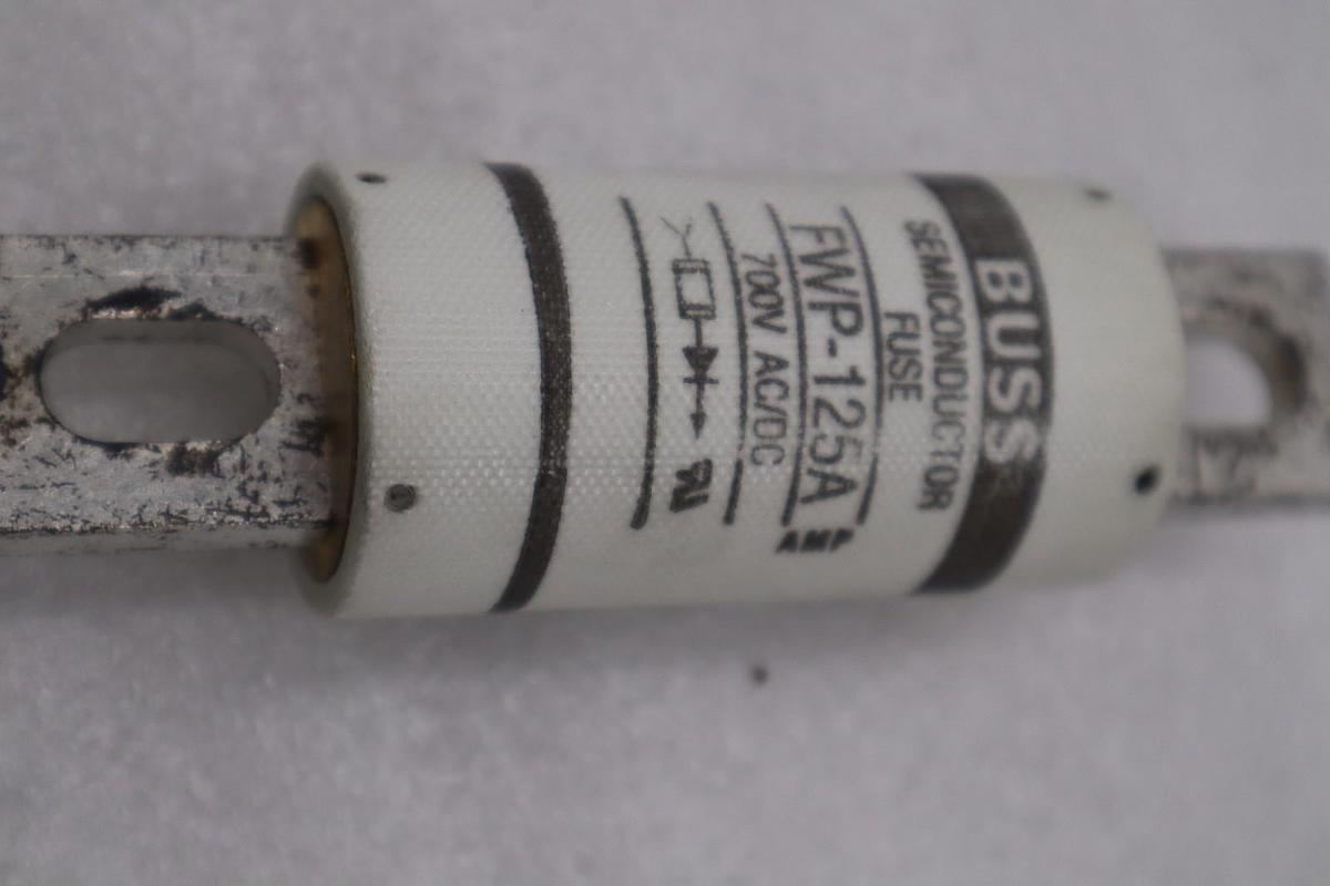 LOT OF 2 - BUSSMANN FWP-125A FUSE - STOCK H1702A