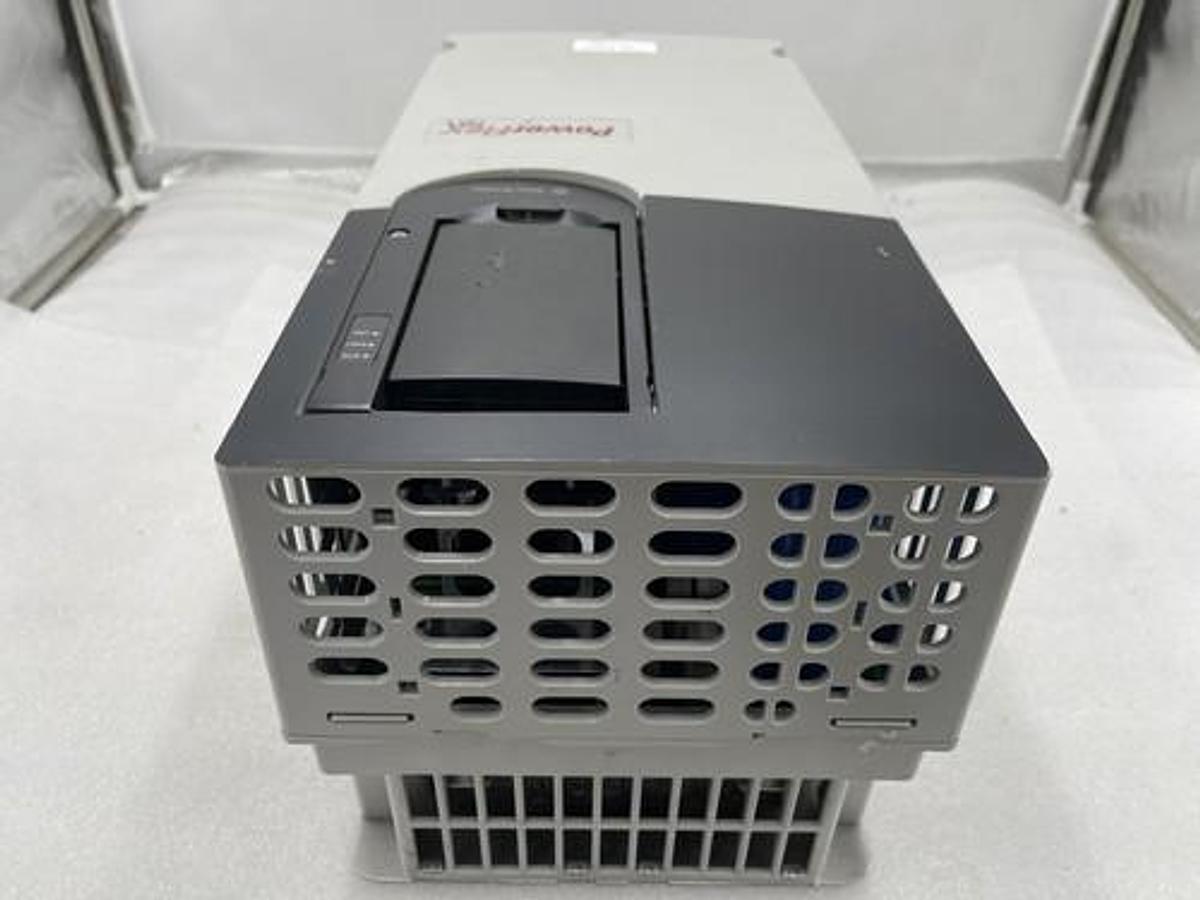 Used ALLEN BRADLEY POWERFLEX 755 20G11FD065AA0NNNNN SER. A F/W 14.004  STOCK 3166