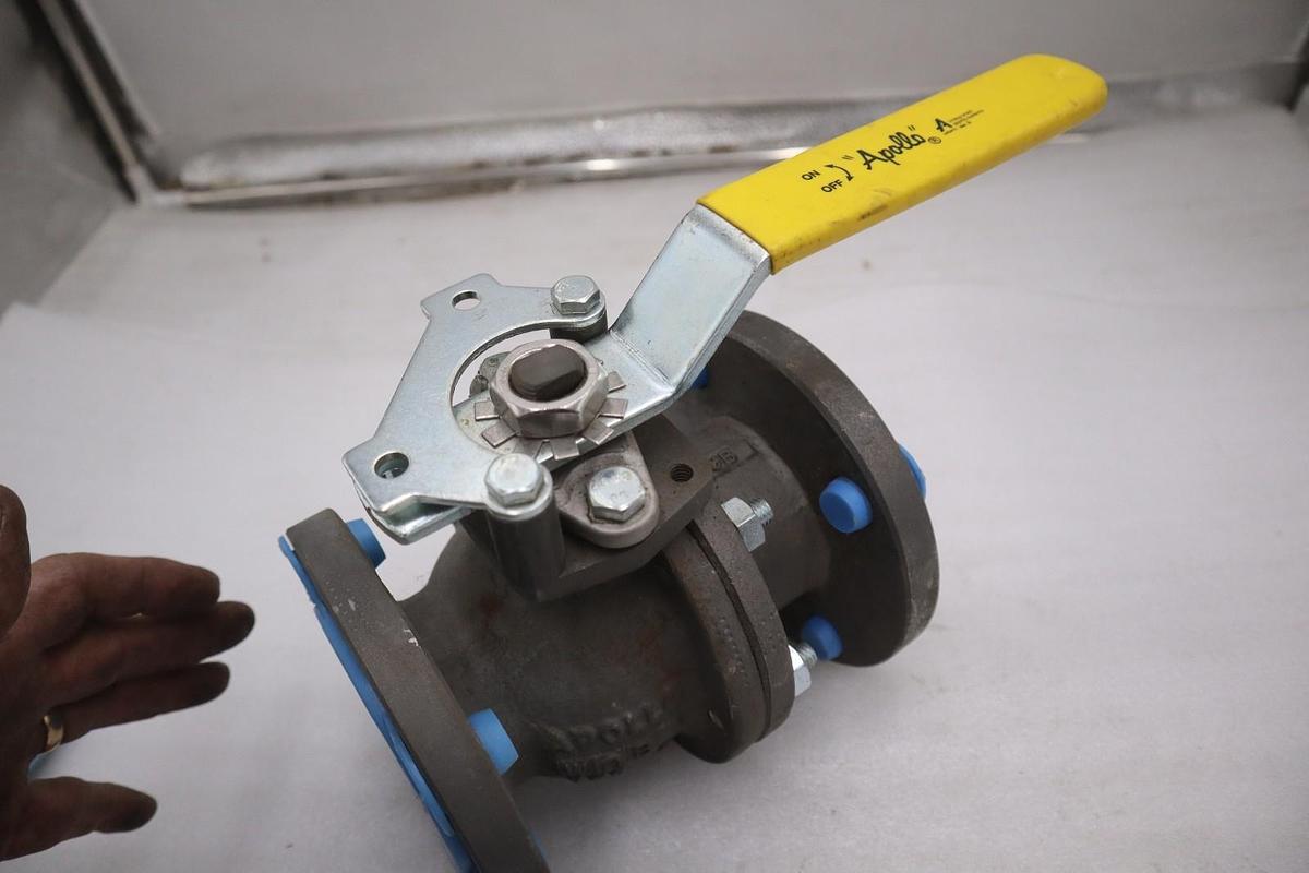Used Apollo Valves 88A20801 2" CS FLG BALL VALVE - STOCK GF613