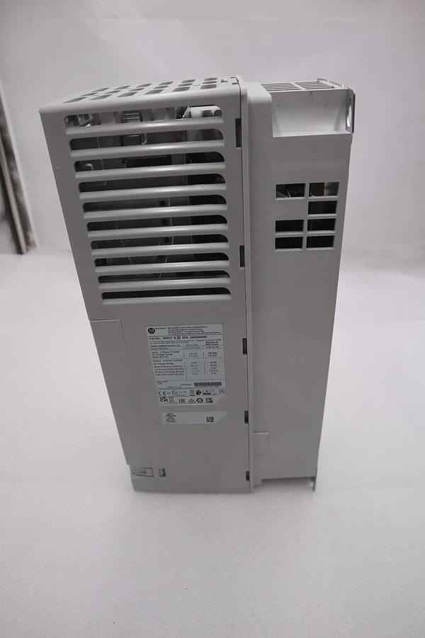 2022 Allen Bradley 20G11ND5P0JA0NNNNN PowerFlex 755 AC Drive Ser A 3HP STK 4425