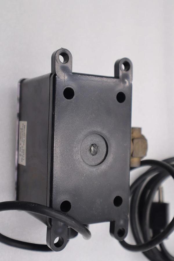 Used NEW Enpro Sure Drain Automatic Solenoid Drain Model SD11 Stock 1922