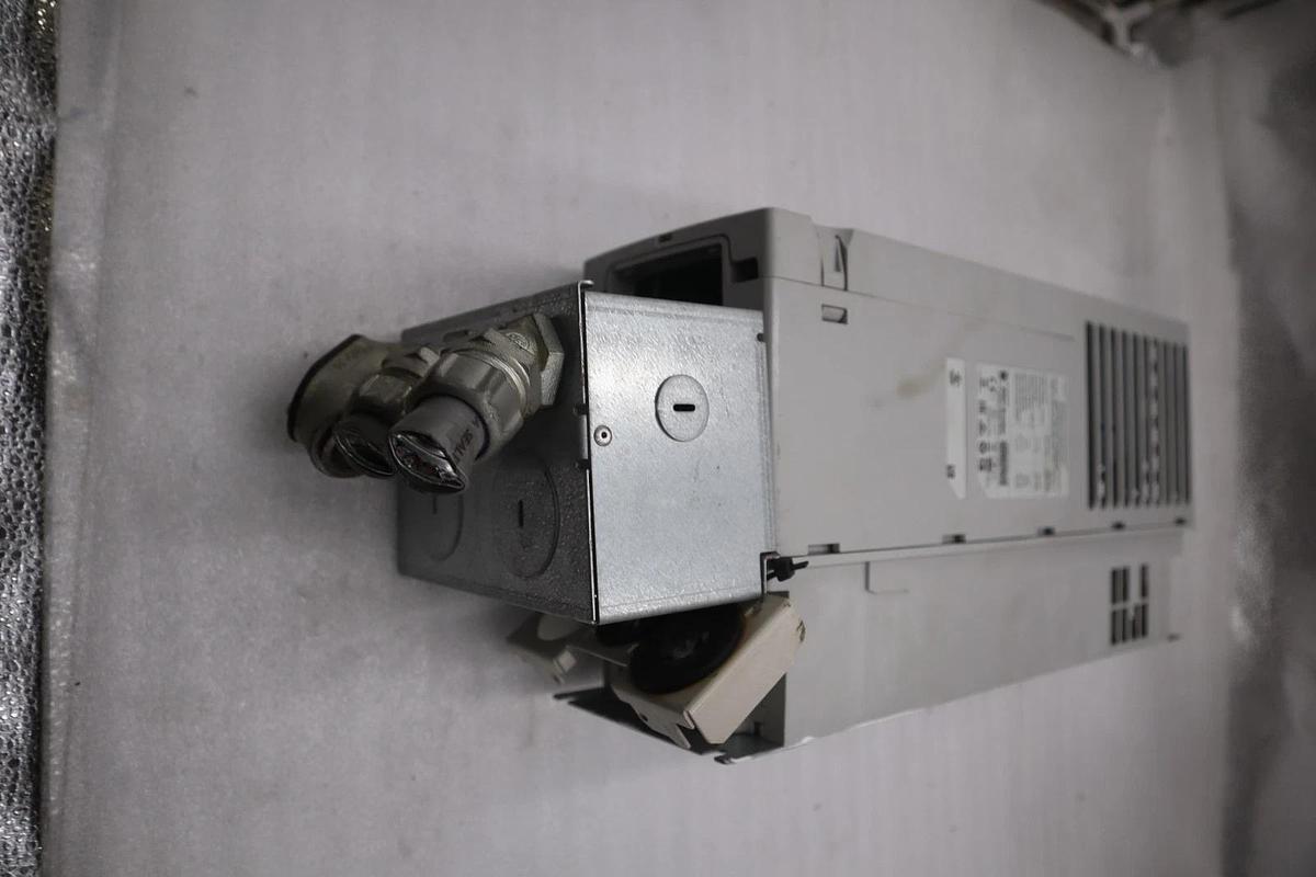 Used ALLEN BRADLEY 20G11ND022JA0NNNNN /A PowerFlex 755 AC DRIVE - STOCK 3731CC