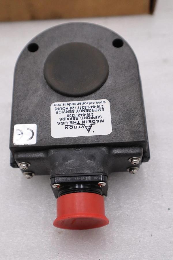 NEW AVTRON HS35M YX6CCU1UA00/ HS35MYX6CCU1UA00 ENCODER - STOCK 3132CC