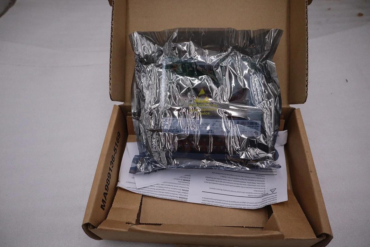 New In Box Allen Bradley 1746-IA16 / D SLC 500 Input Module PLC STOCK H264