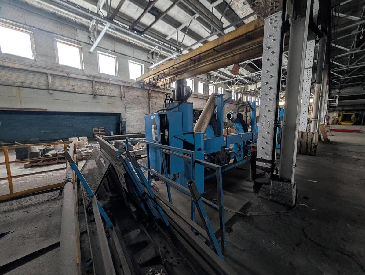 Used 98" WIDE MARQUIP 84" DIAMETER SHAFTLESS FLOOR PICKUP UNWIND STAND BACKSTAND