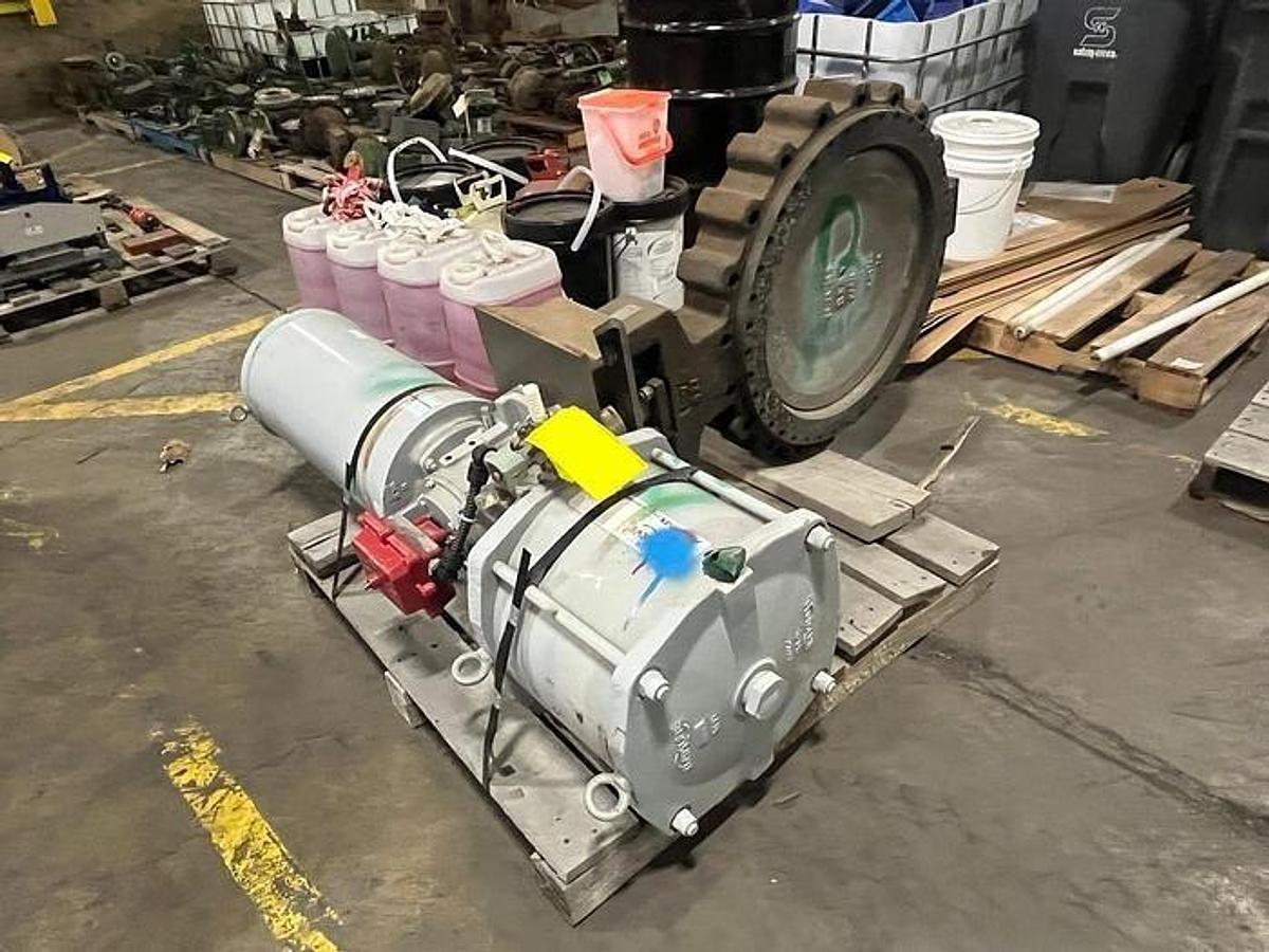 Used 24" FLOWSERVE AUTOMAX PNEUMATIC BUTTERFLY VALVE (NEW SPARE)