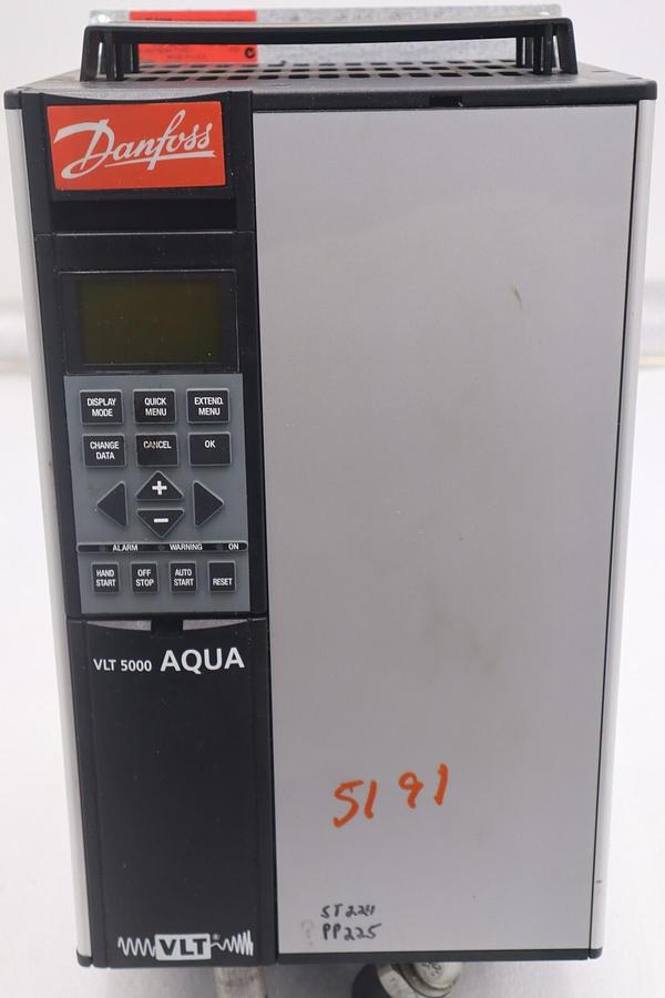 Used DANFOSS VLT TYPE 5008 176F0876 VFD DRIVE 7.5 HP STOCK 803A