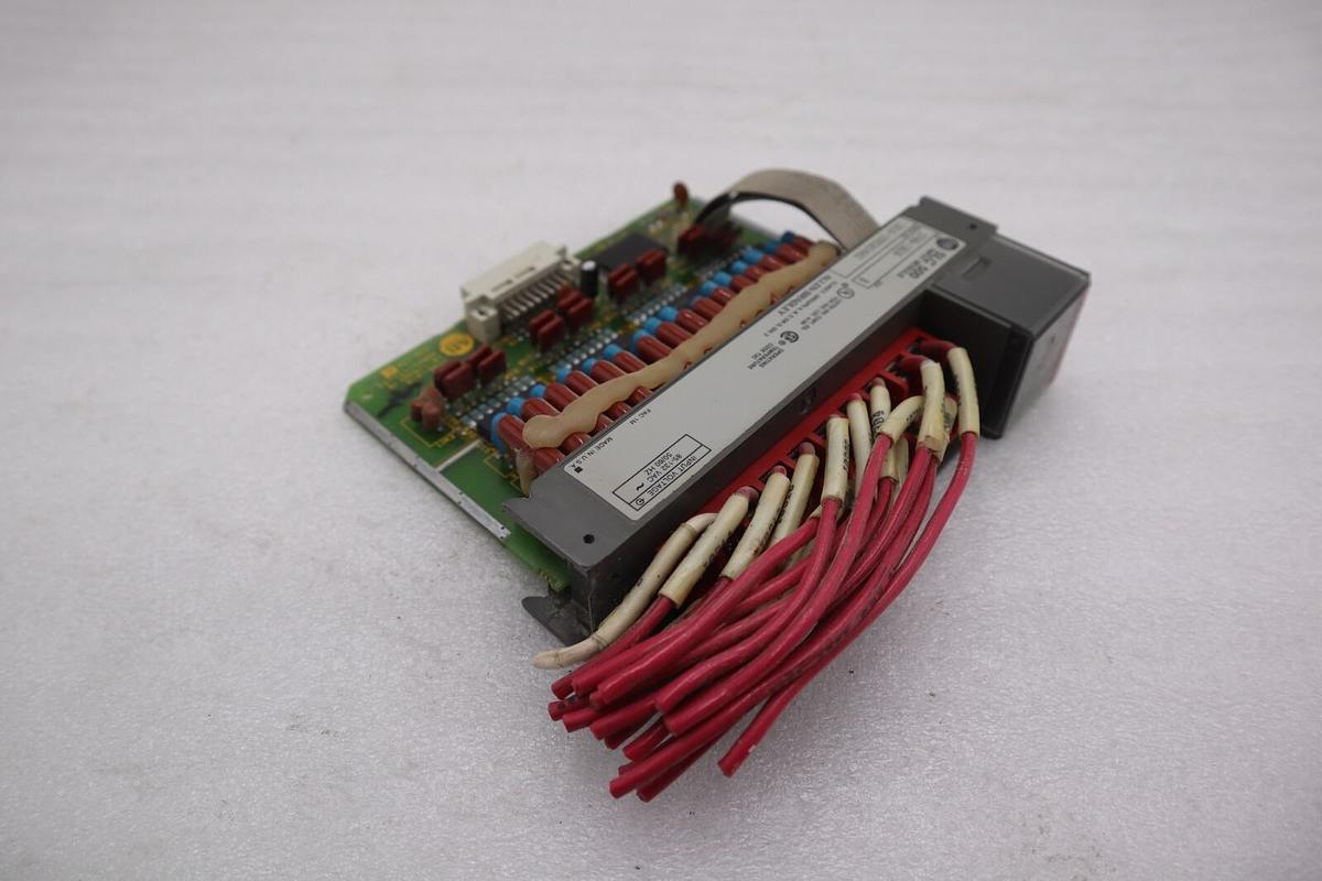 Used New Allen Bradley SLC500 Input Module 1746-IA16 Ser B AB STOCK K-3951