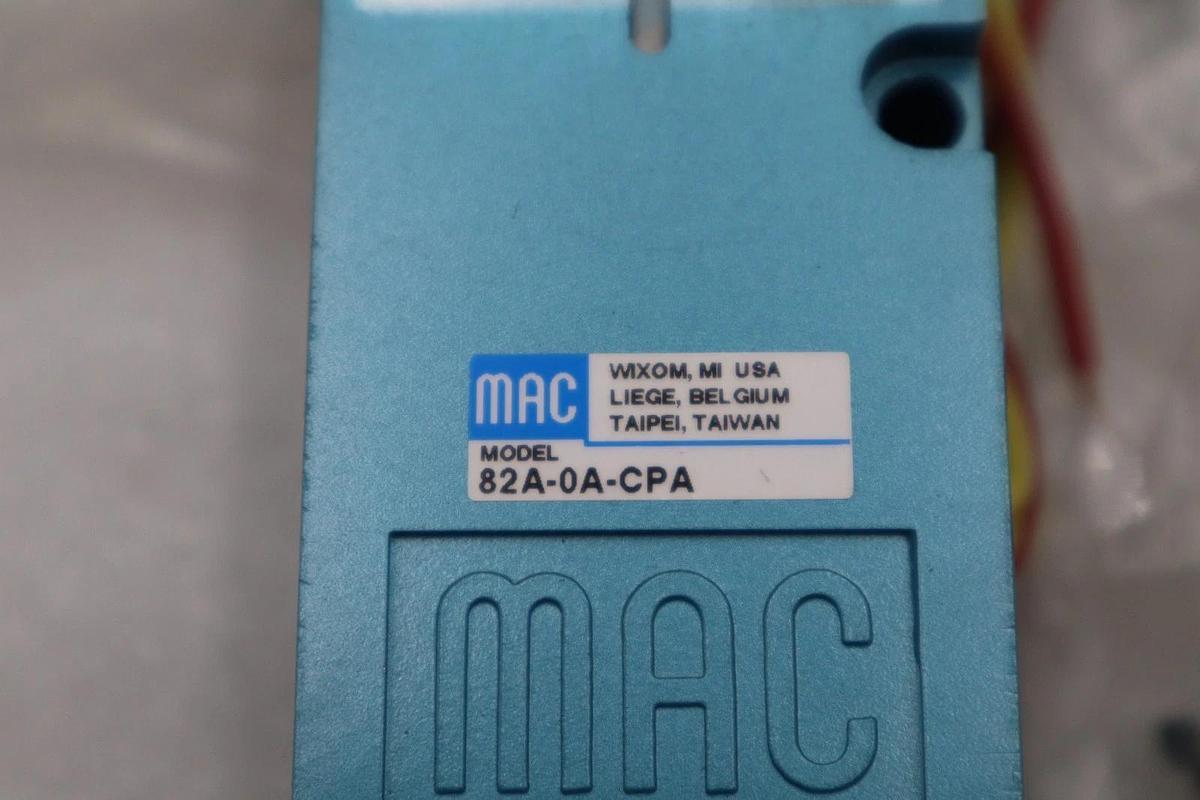 Used NEW MAC 82A-0A-CPA Manifold Valve Base STOCK H1505