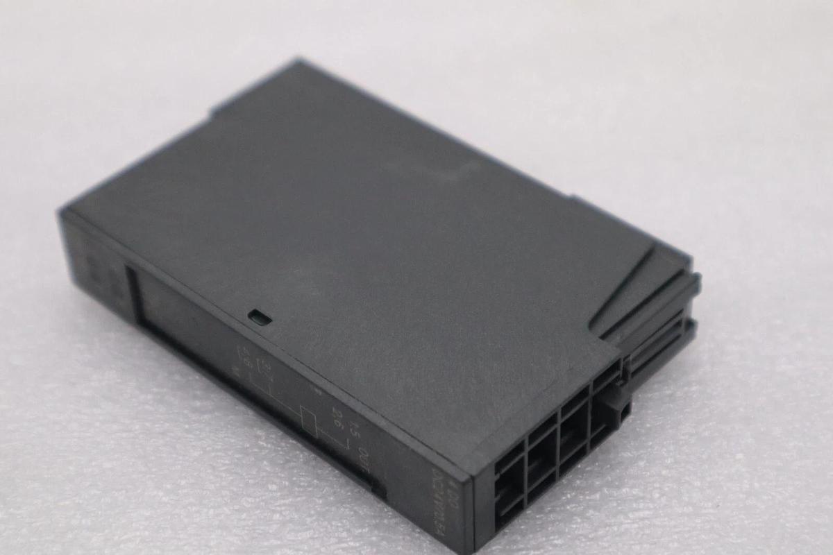 Used LOT OF 3 - Siemens 6ES7 132-4BD01-0AA0 Simatic S7 Digital Output Module #L-343-C