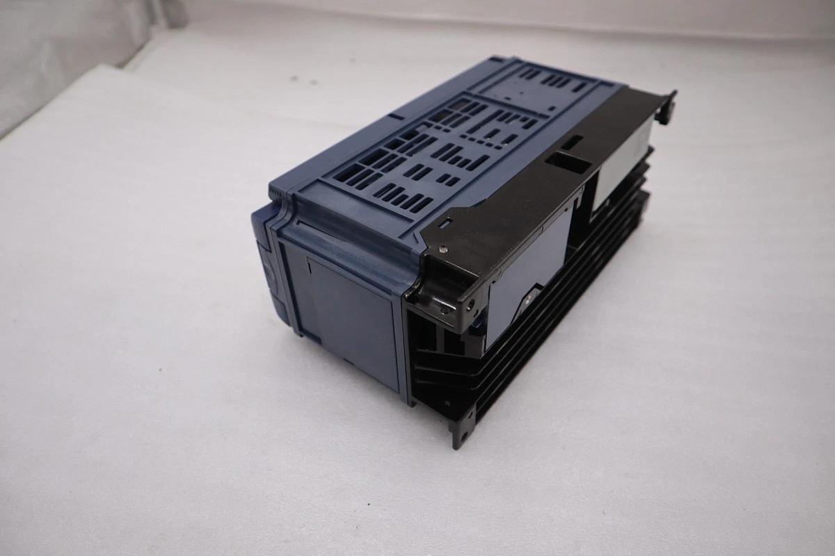 Used Fuji Electric FRN0.75H1S-2HT Inverter STOCK 2894A