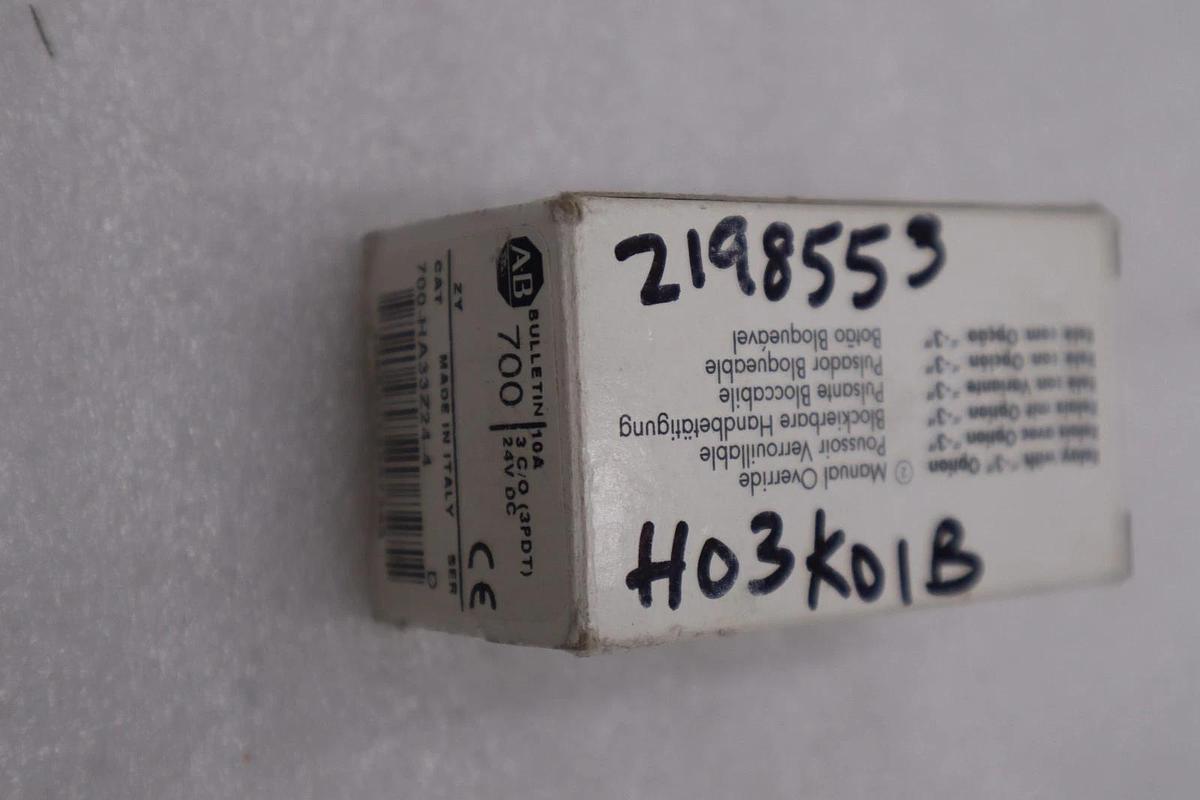 Used LOT OF 4 - AB ALLEN BRADLEY 700-HA33Z24-4 RELAY 3 POLE 10A 24V DC STOCK H1139A