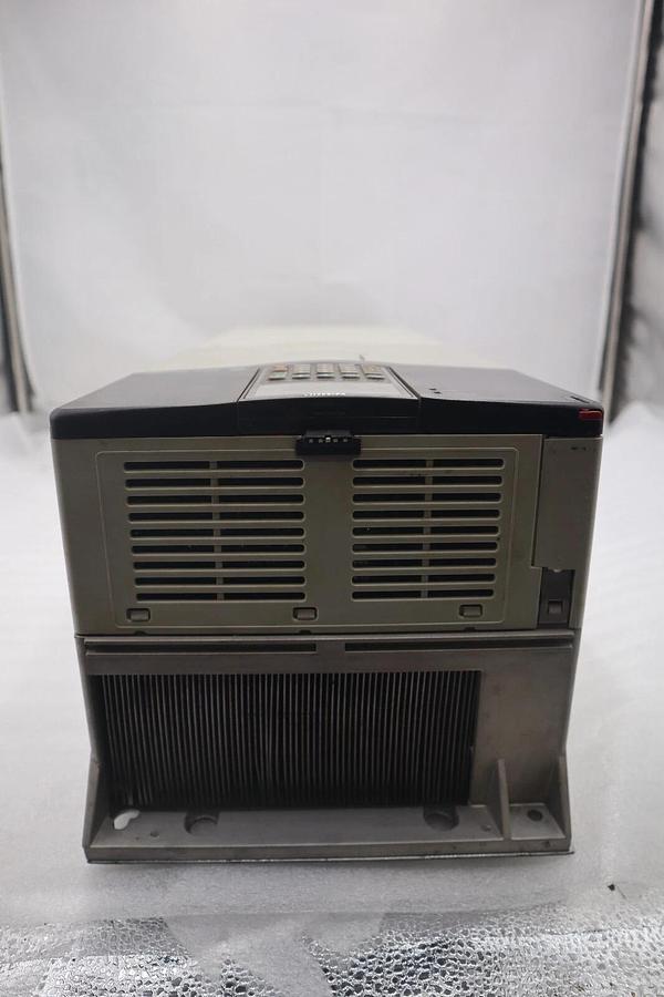 Used ALLEN BRADLEY 20BD077A0AYNANC0 AC DRIVE POWERFLEX 700 480V AC 60 HZ 60 HP #2109C