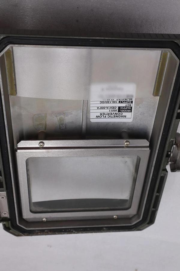 Used Magnetic Flow Converter Model AM11 100-130VDC 80-264VAC Used Stock #3494
