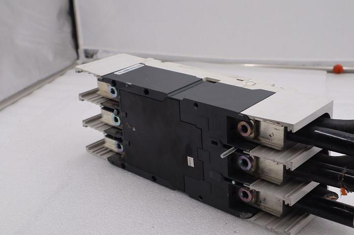 Used ALLEN BRADLEY 140U-L3X3 A CIRCUIT BREAKER 140U-L3 STOCK 2101