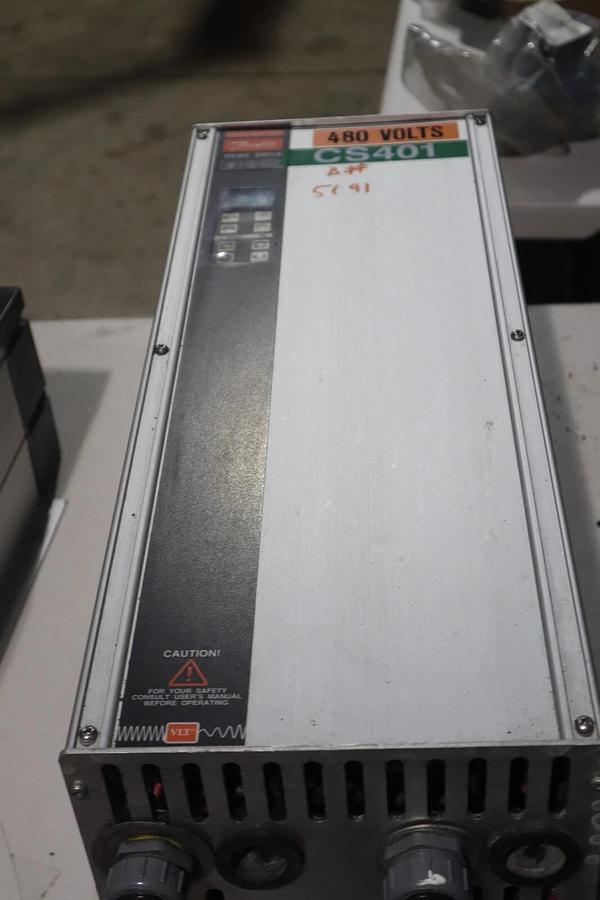 Used Danfoss VLT 3500 Type 3516 Adjustable Frequency Drive 175H7351 15HP STK 800A