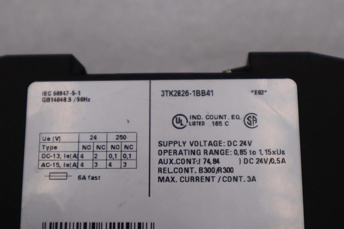 SIEMENS 3TK28261BB41 SIRIUS SAFETY RELAY WITH RELAY ENABLING CIRCUITS STK B-1698