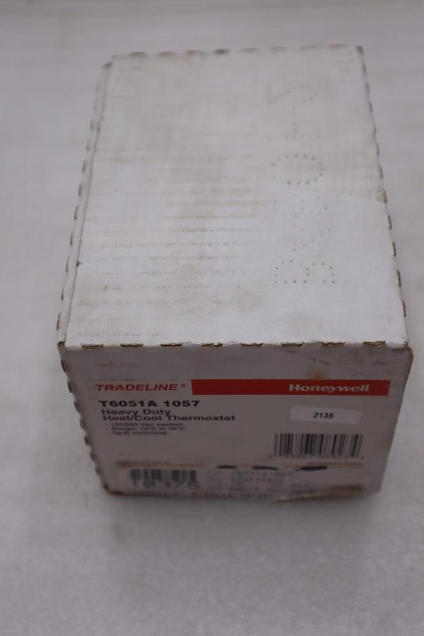 Used NEW OPEN BOX HONEYWELL T6051A 1057 HEAVY DUTY THERMOSTAT STK GF1046