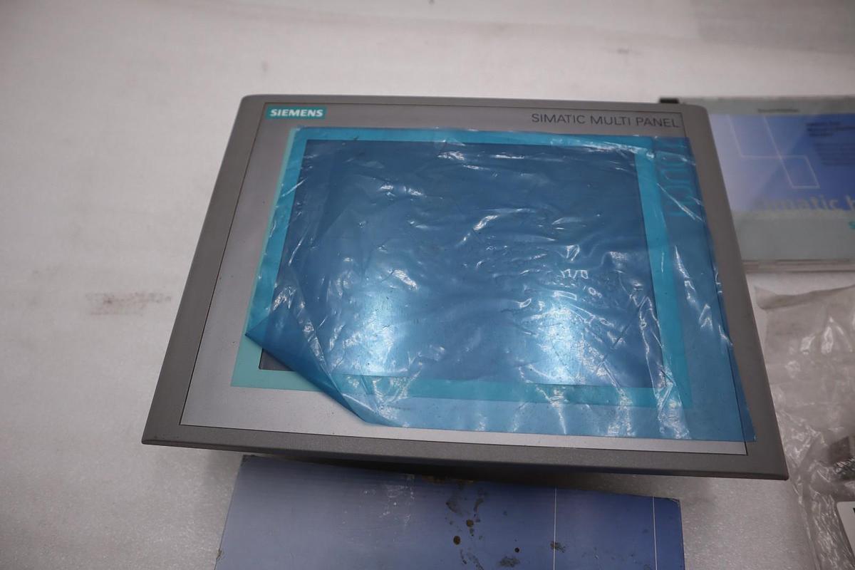 Used Siemens 6AV6 643-0CB01-1AX0 Simatic Multi Panel Touch HMI 7.5in NEW STOCK 3831CC
