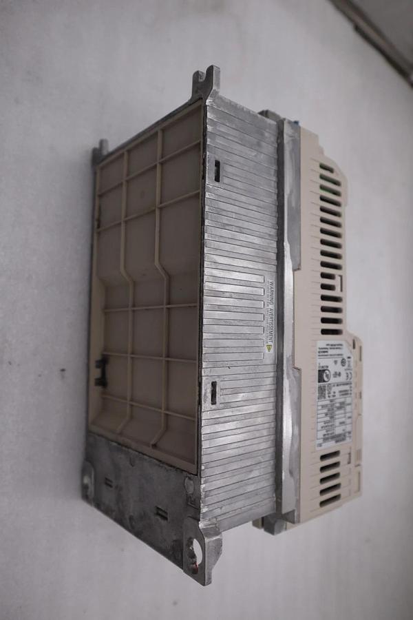 Used Yaskawa CIPR-GA50U4018ABAA-AAAASA INVERTER GA500 400V 3PH IP20 - STOCK 3719CC