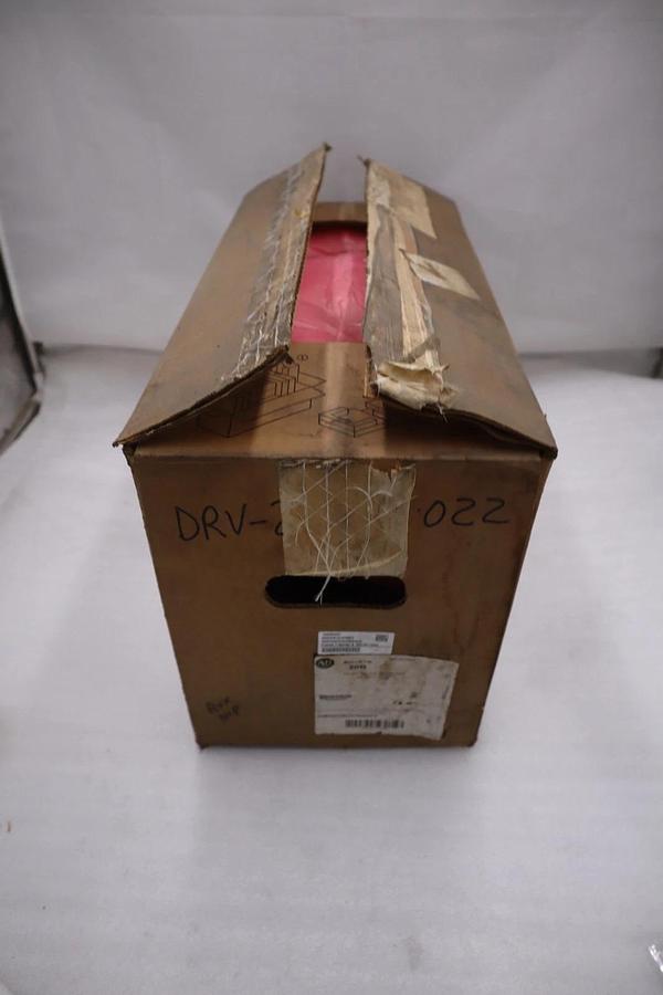 NEW IN BOX Allen Bradley 20BD022A3AYNANC0 PowerFlex 700 15HP DRIVE VFD #SGF-13