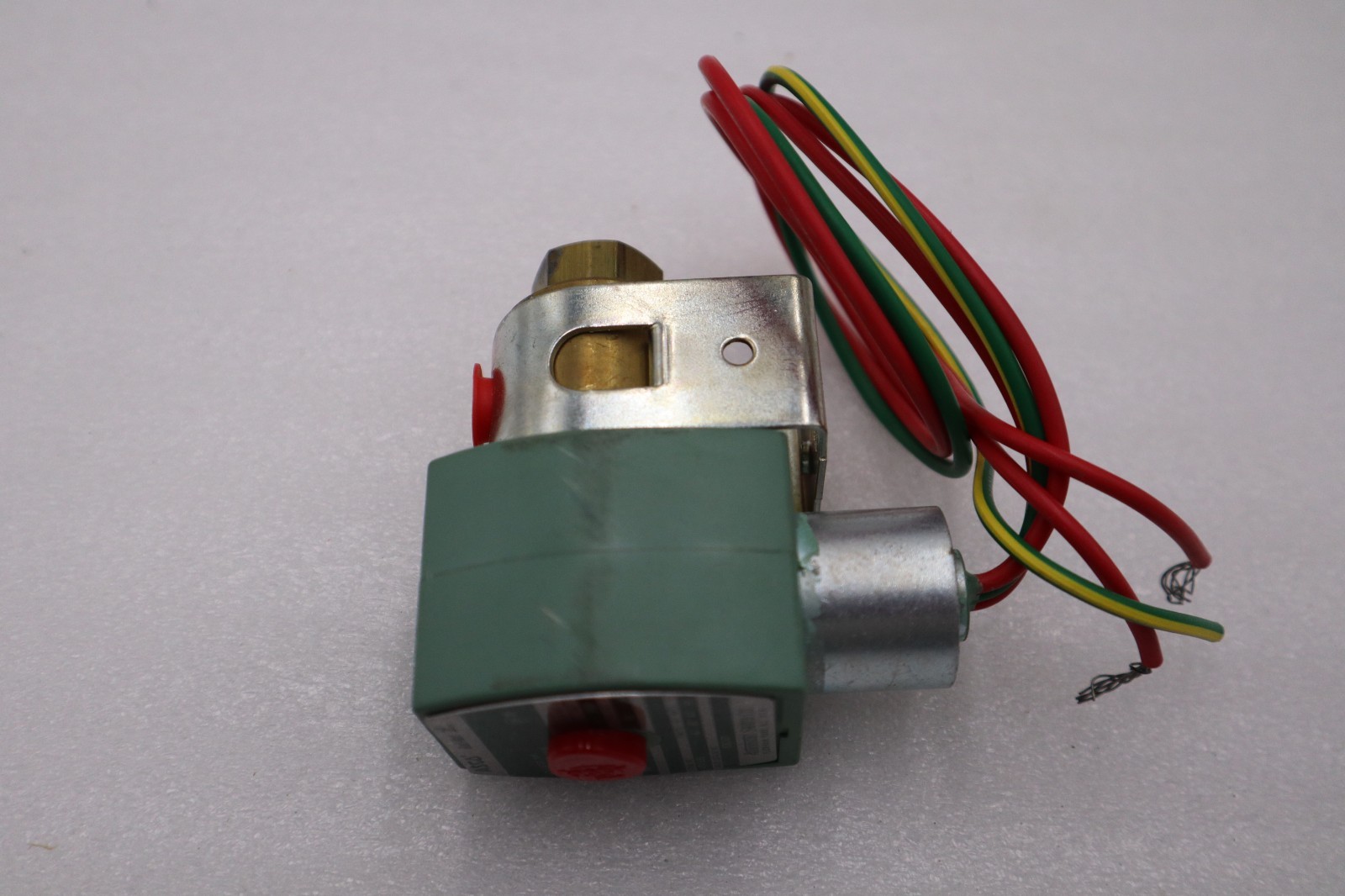 Used Asco Red Hat, Solenoid Valve 1/8" Pipe, 6.1 W, 8262G31, New STOCK H1170A