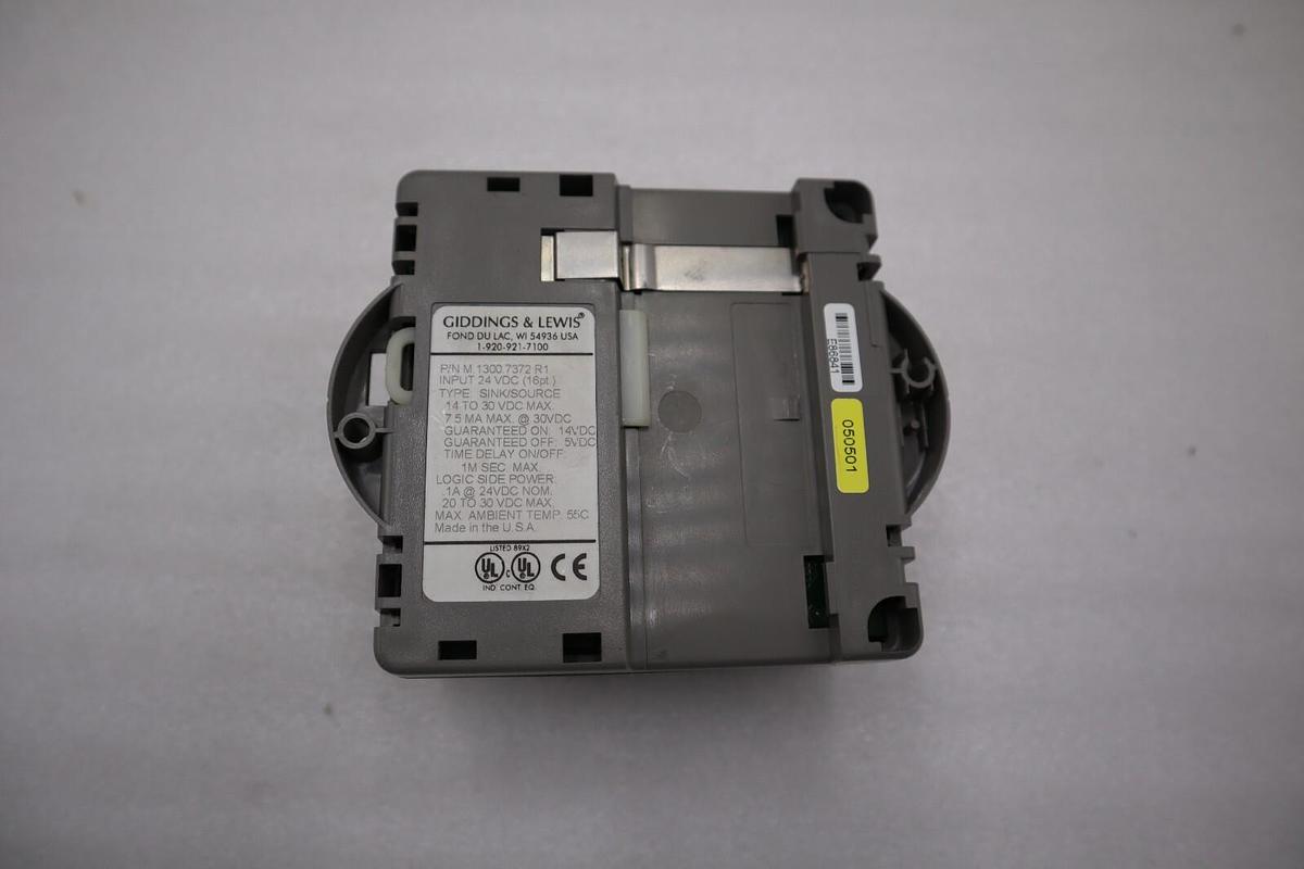Used Giddings & Lewis M.1300.7372 R1 Input Module 24VDC SINK/SOURCE STOCK 5180A