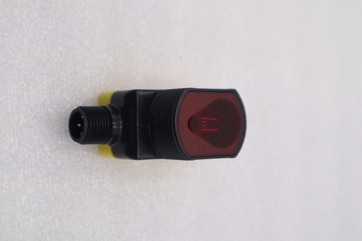 Used New Banner Engineering QS30LDQ Long Range Sensor STOCK L-359C